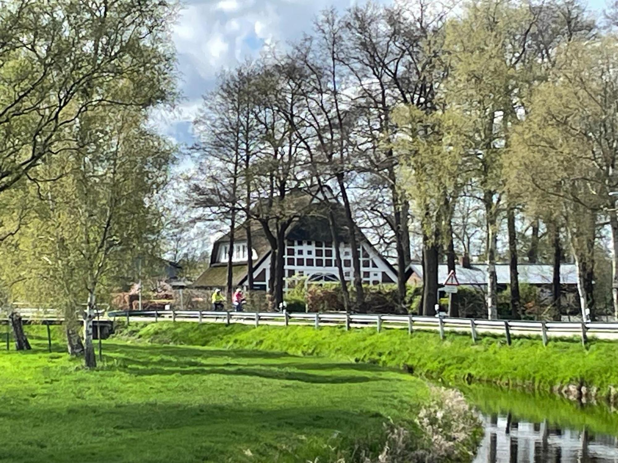 Altes Landhaus Oste, Klavier Appartement, 2 Zimmer Mit Kamin Hemmoor 외부 사진